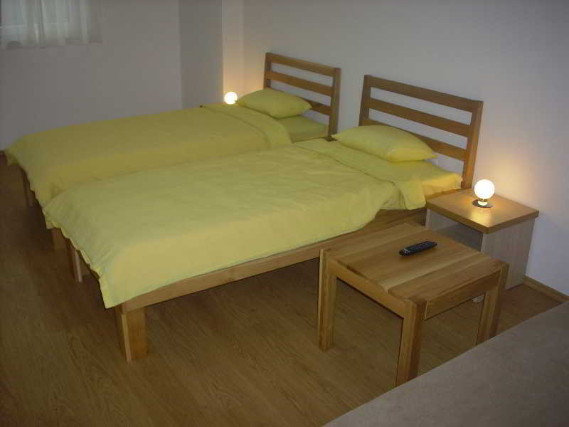 Student Hotel Mostar Bagian luar foto